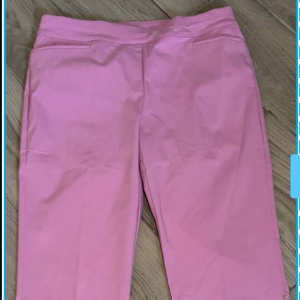 Chico’s Women’s Capris NWT US size 12 Chico’s 2
